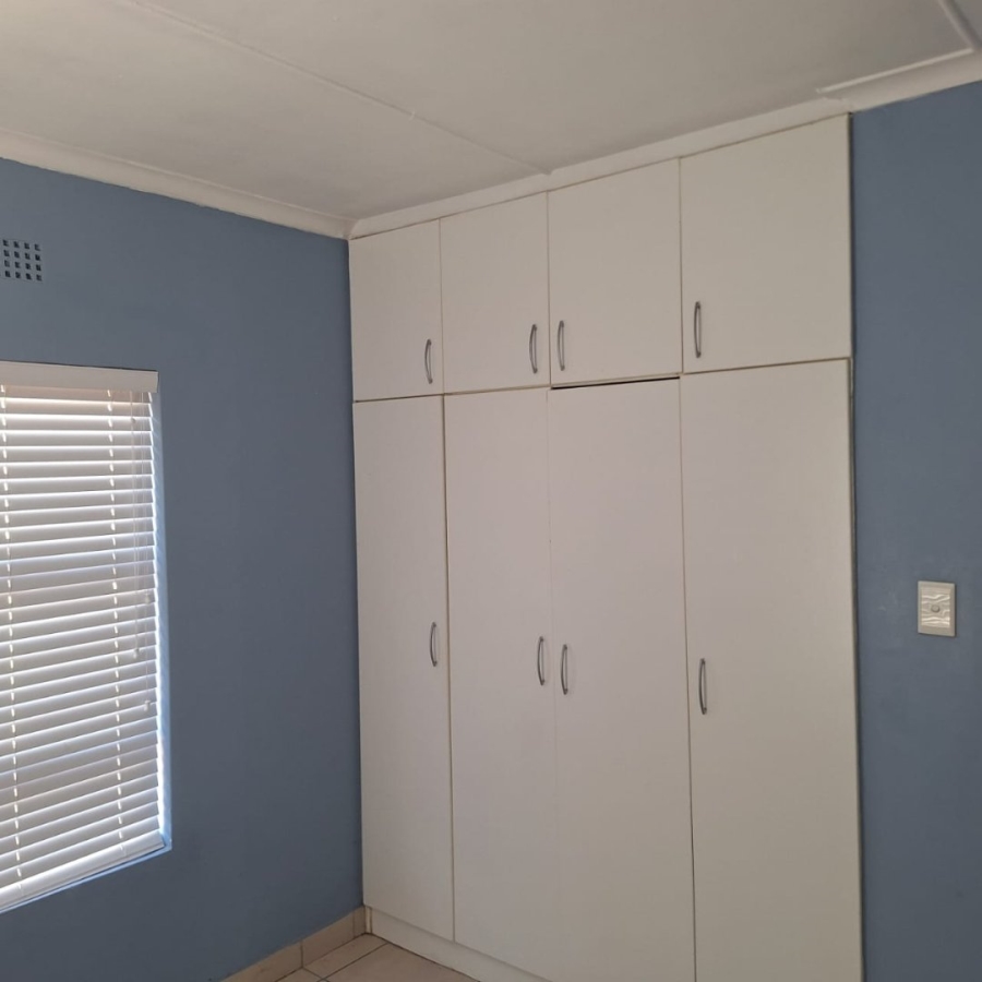 2 Bedroom Property for Sale in Beacon Bay Eastern Cape